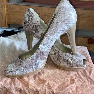 Peep toe heels